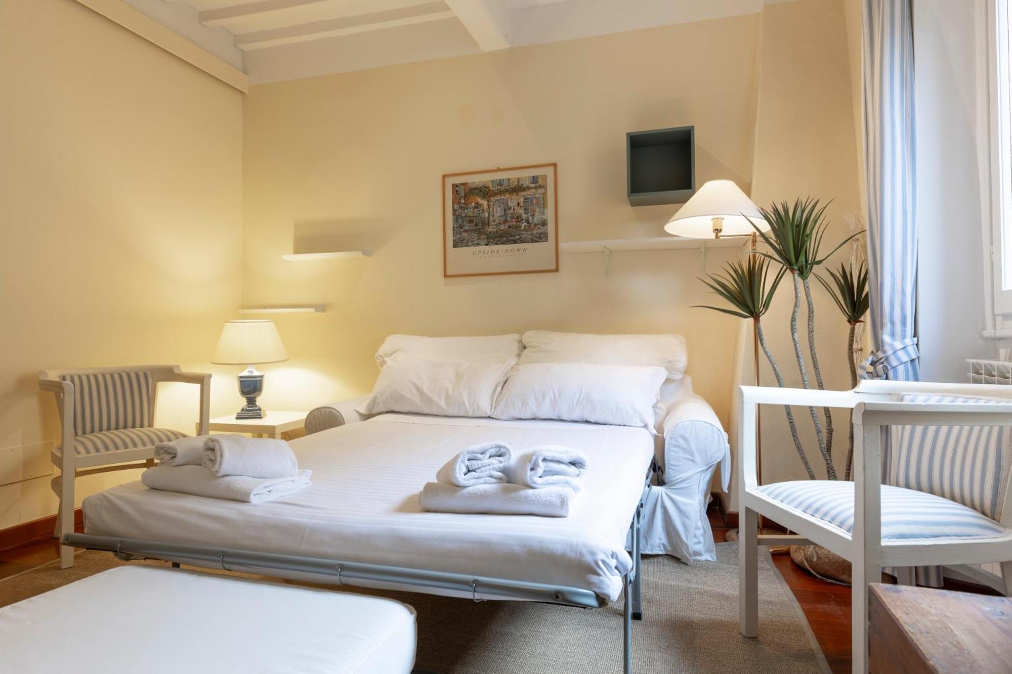 Sweet San Frediano Apartment Florence Buitenkant foto
