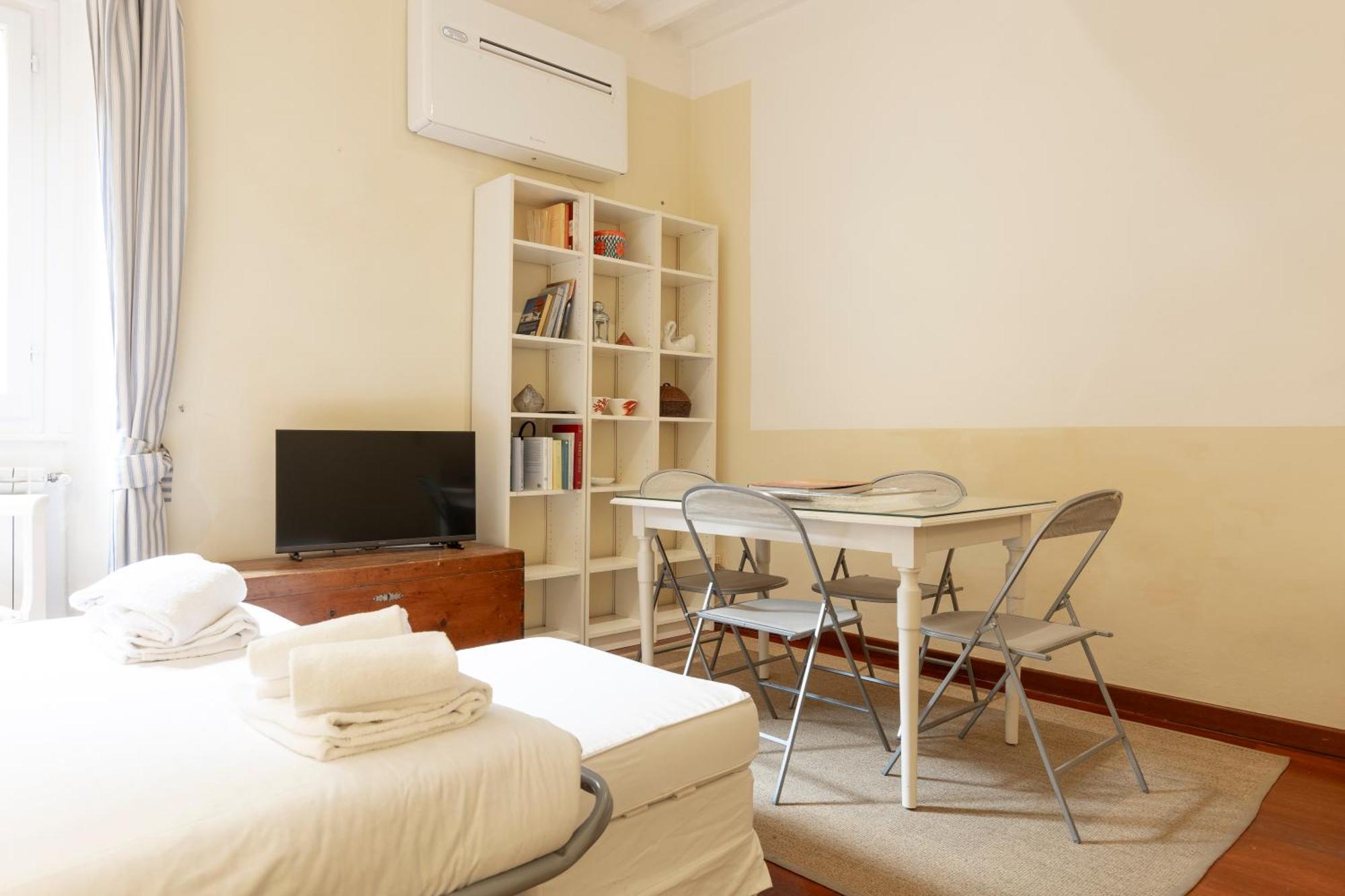 Sweet San Frediano Apartment Florence Buitenkant foto